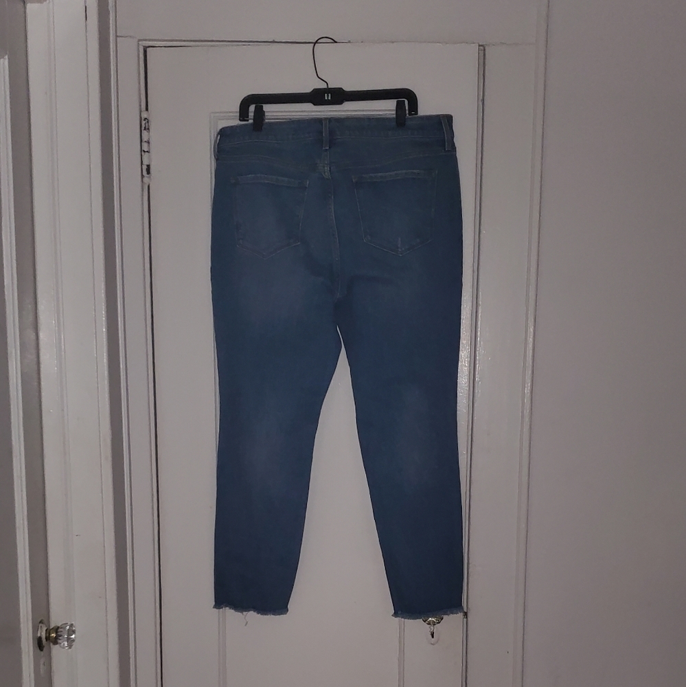 Jeans - Picture 2 of 4